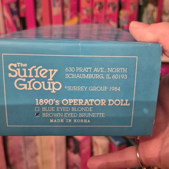 1984 Surrey Group 1890's Operator Doll Porcelain - Picture 3 of 7